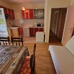 With Parking Space Okrug Donji, Ciovo - 16276 多吉奥科如